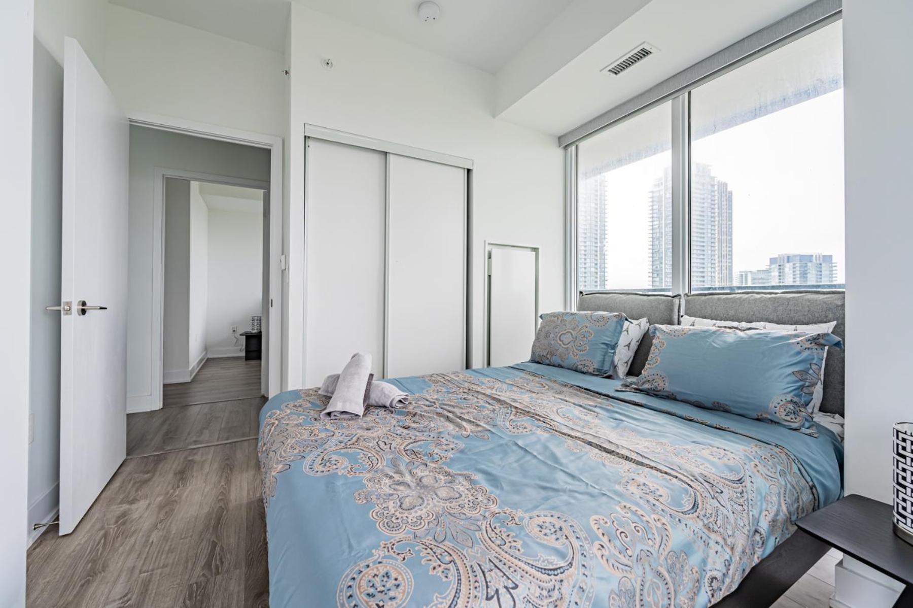 Luxury Properties Close To Rogers Center In Toronto Downtown Core Екстериор снимка